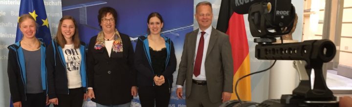 Bundeswirtschaftsministerin Zypries trifft Ideenflug-Gewinnerteam